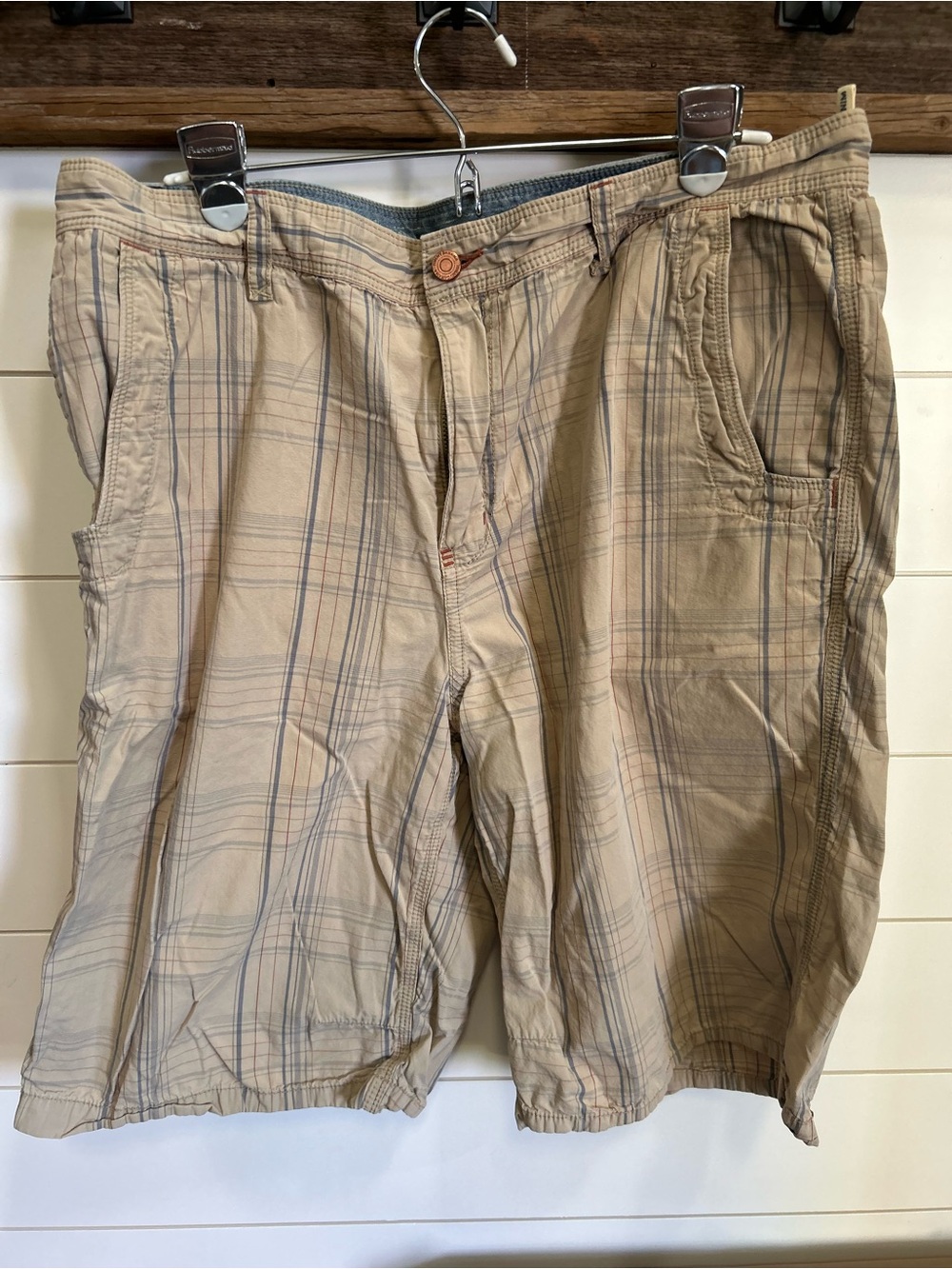 Tommy Bahama Men's Plaid Beige Casual Shorts